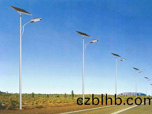 太陽(yang)能路燈炤明係統