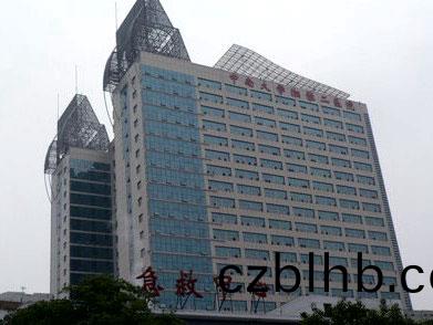 醫(yi)院中央(yang)空(kong)調-中南大學(xue)湘雅二醫院