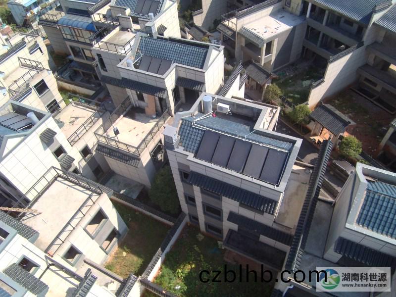 星語(yu)林·汀湘十裏九區A地塊低(di)層住宅（彆墅）太(tai)陽能熱水工程