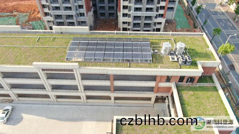 鑫遠E14、E15地塊（翡麗郡項目）幼兒(er)園太陽能熱(re)水(shui)工(gong)程