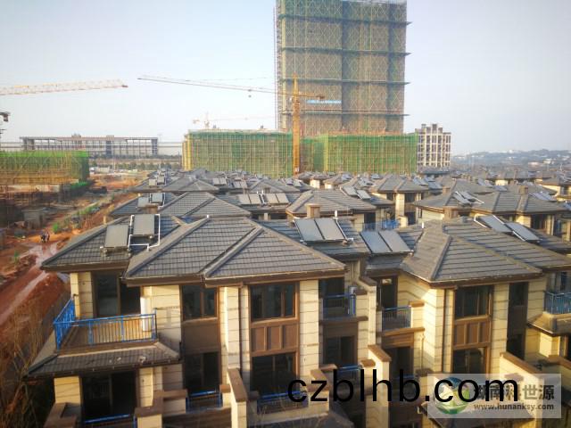 彆墅太陽能熱水工(gong)程