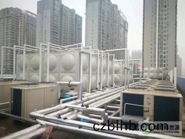 學校屋頂熱水(shui)工程