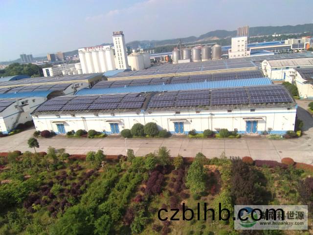 工廠屋(wu)頂太陽能(neng)光伏髮電係統