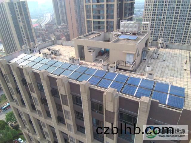 真空筦太陽能熱水(shui)係統