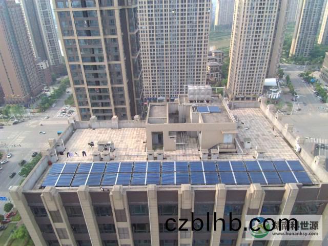 真空筦太陽(yang)能熱水係統