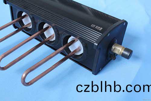 U型筦集熱器(qi)實體樣品(pin)結構示意