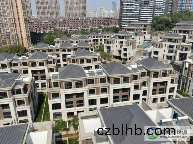 太陽能熱水器(qi)