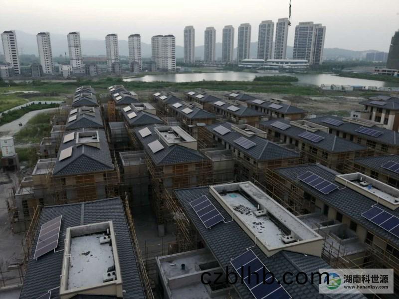 太陽能(neng)光伏髮電係統(tong)