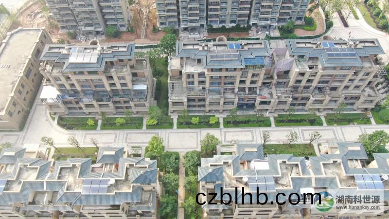 洋房太陽能熱水係統工程