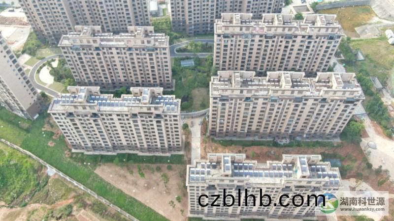 一體式太陽(yang)能熱水器